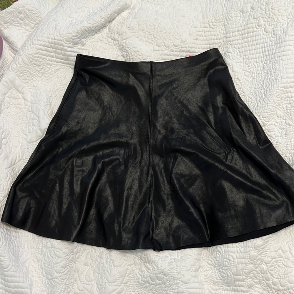 SPANX Size XS Skirt
